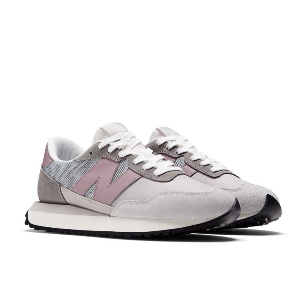 Womens New Balance 237